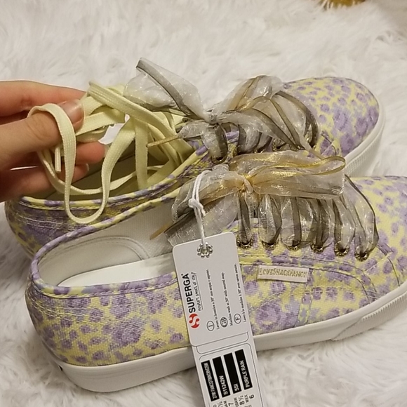 RELISTED IN CLOSET!!!!!!! - Picture 13 of 14